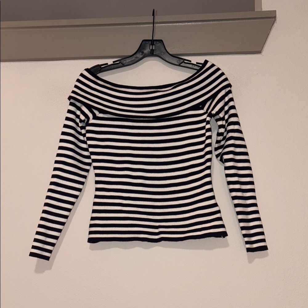 Avara Stripe Off the Shoulder Sweater SZ XS NWOT